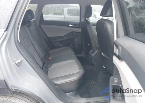 2022 Volkswagen Taos 1.5T Se из США, поврежденный, VIN 3VVRX7B28NM013577